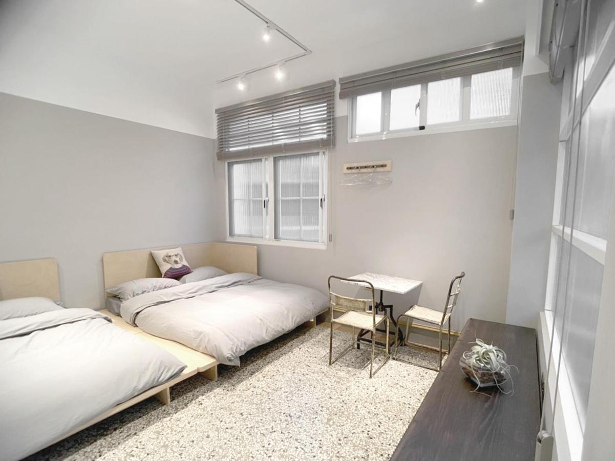 Spring Guest House Tainan Esterno foto