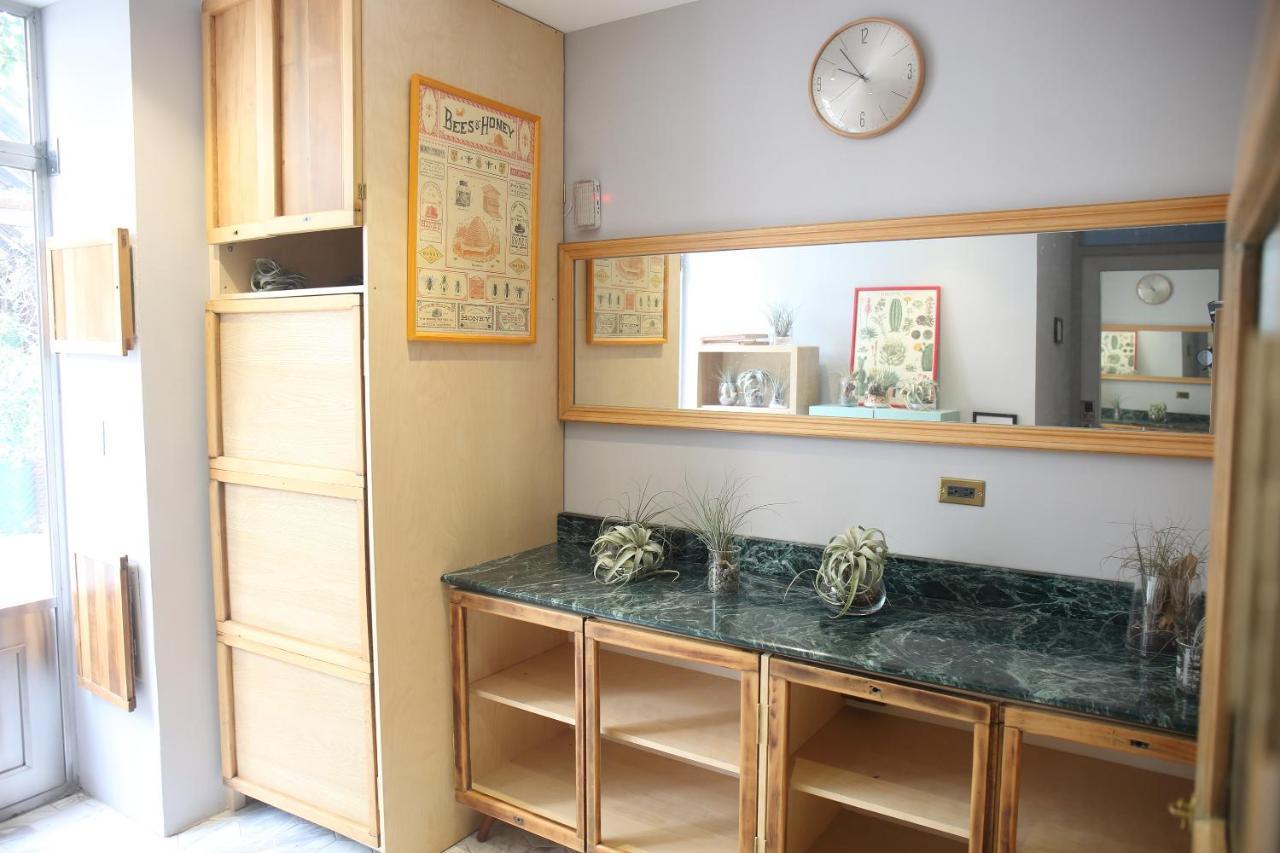 Spring Guest House Tainan Esterno foto